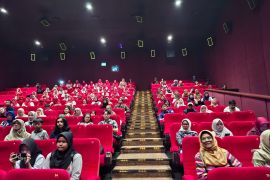 Nobar film Tegar di Ciwalk membuat penonton terharu