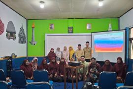 Dosen UMPR berupaya tanamkan nilai budaya Dayak dalam pembelajaran matematika lewat VR