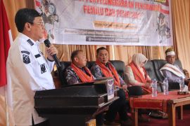 Pemkab Toraja Utara hibahkan lahan untuk pembangunan kantor Bawaslu