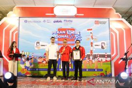 BI Sulut ciptakan rekor MURI 3.001 porsi nasi kuning daun woka