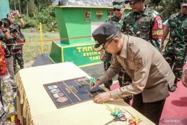 Pembangunan jalur pendakian Kerinci berdampak positif pada ekonomi