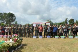 Pemkab Beltim-Kodim 0414 resmikan jalan TMMD ke-125 di Simpang Pesak