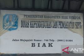 Pemkab Biak Numfor sediakan layanan administrasi kependudukan mobile