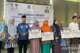 Pemkab Serang beri bantuan Rp1 miliar untuk 2.000 guru ngaji DAN madrasah