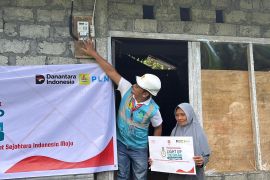 "Light Up the Dream", PLN nyalakan listrik lebih dari 154 keluarga prasejahtera