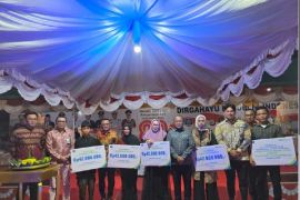 BPJS Ketenagakerjaan serahkan Santunan Jaminan Kematian di Upacara HUT ke-80 RI di Morotai