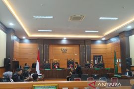 Sidang tuntutan perkara Polisi tembak Polisi Solsel diundur