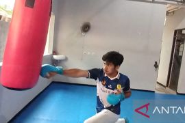 Atlet karate asal Kediri ikut kejuaraan internasional di Malaysia