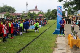 49 tim ikuti kejuaraan sepakbola tingkat SD-SMA sederajat di Pematangsiantar