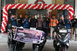 Bawa misi silaturahmi dan survei pasar, SPMC Touring ke Kuansing saksikan Festival Pacu Jalur