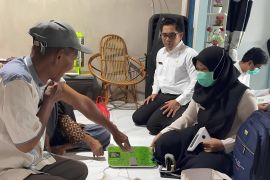 Kota Singkawang ajak masyarakat tingkatkan keperdulian pada lansia