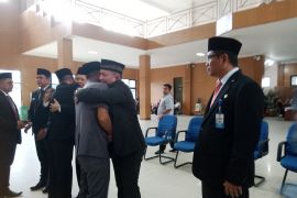 Bupati Belitung evaluasi kinerja pejabat eselon II setiap enam bulan sekali