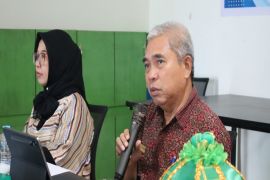 Sulbar gandeng akademisi kelola sampah