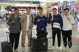 Pebulu tangkis Indonesia bertolak ke Paris untuk Kejuaraan Dunia BWF 2025 Jumat pagi