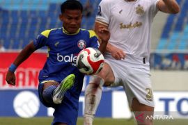 Super League - Arema FC bungkam Bhayangkara 2-1