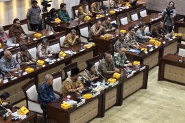 Komisi XI DPR - Pemerintah sepakati asumsi makro dan postur RAPBN 2026