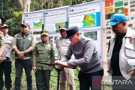 Pemkab Sigi tanda tangani deklarasi bersama tutup tambang emas ilegal