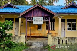 Pemkab Natuna beri tunjangan tambahan bagi para Nakes di Pulau-Pulau