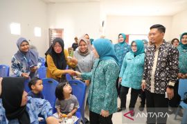 Pemkot Palembang edukasi  kehamilan dan perawatan anak di kelurahan
