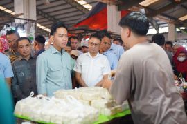 Wapres RI tinjau Pasar Flamboyan apresiasi stabilitas inflasi Pontianak