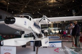 Pameran pesawat HUT Ke-49 PTDI