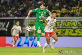 Persis Solo resmi umumkan kedatangan pemain serba bisa Dejan Tumbas