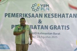 YBM PLN ringankan beban warga pesisir Sambas lewat layanan kesehatan gratis