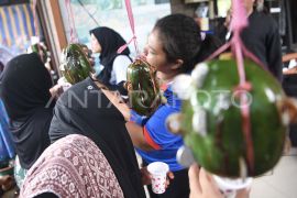 Ibu rumah tangga meriahkan lomba HUT ke-80 RI