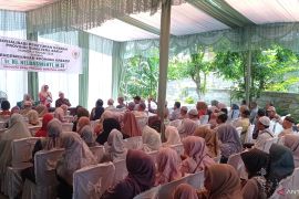 Legislator Neldaswenti alokasikan Rp2,5 miliar untuk perbaikan jalan Sawahlunto--Tanah Datar