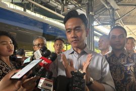 Gibran sebut usul gerbong perokok tak sinkron dengan program Presiden