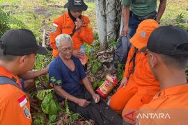Hilang empat hari saat mancing, seorang kakek di Palangka Raya berhasil ditemukan Tim SAR