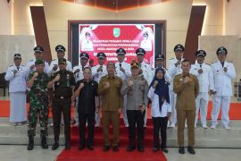 Bupati Sukamara ingatkan penjabat Kades lanjutkan program pembangunan