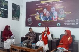 Diskusi buku Sitti Manggopoh Pejuang Perempuan dari Minangkabau