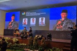 Gubernur Mahyeldi Paparkan Keberhasilan Perhutanan Sosial Sumbar di Forum Iklim Bali