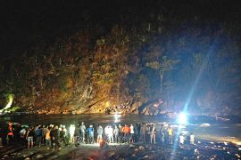 Santri keenam terseret arus sungai di Pidie Aceh ditemukan meninggal