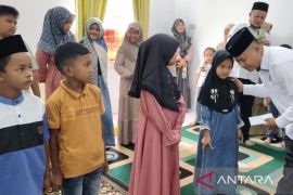 Kemenag Nagan Raya Aceh santuni 1.205 yatim