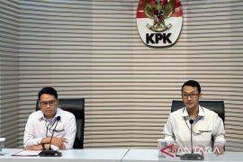 KPK mendalami pengadaan proyek jalan di Mempawah saat periksa Ria Norsan