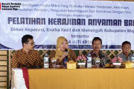 Dinas KUMKM fasilitasi perajin anyaman bambu Magetan pelatihan ekspor