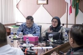 DPRD Kalsel kunjungi Disnakertrans Jabar bahas regulasi ketenagakerjaan