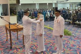 Bupati Pesawaran terpilih komitmen perbaiki jalan rusak