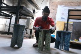 PLN UID Sulselrabar gandeng Rappo Indonesia kurangi sampah plastik