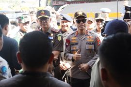 Kapolda Babel pantau sejumlah TPS pastikan Pilkada ulang berjalan aman dan kondusif