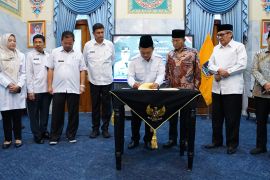 Pemkab Serang wujudkan ikon baru Masjid Terapung Banten