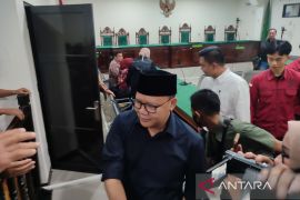 JPU KPK pertimbangan banding usai pembacaan vonis Rohidin Mersyah