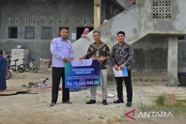 UPZ Bank Kalsel bantu pembangunan gedung Tahfidz Qur'an