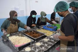 Indonesia's BGN denies rumors of fake kitchens in free meal program