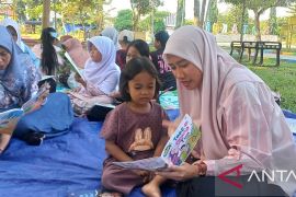 Bunda Baca Bangka Tengah: Lapak buku media literasi publik