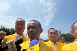 Temui Prabowo selama 2,5 jam, Elite Golkar bahas arah koalisi ke depan
