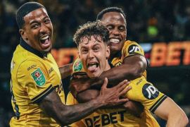 Wolves Melesat ke Putaran Tiga, Kejutan! Bournemouth dan West Ham Tumbang