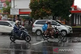 BMKG prakirakan hujan ringan di sejumlah wilayah Indonesia pada Kamis